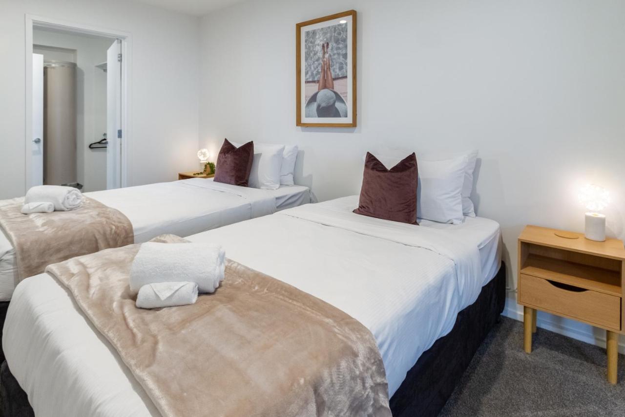 Tuam Street Treasure- 2 Bed 2 Bath * Christchurch