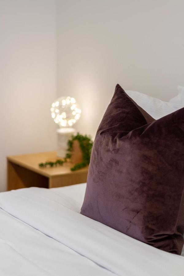 Tuam Street Treasure- 2 Bed 2 Bath Christchurch