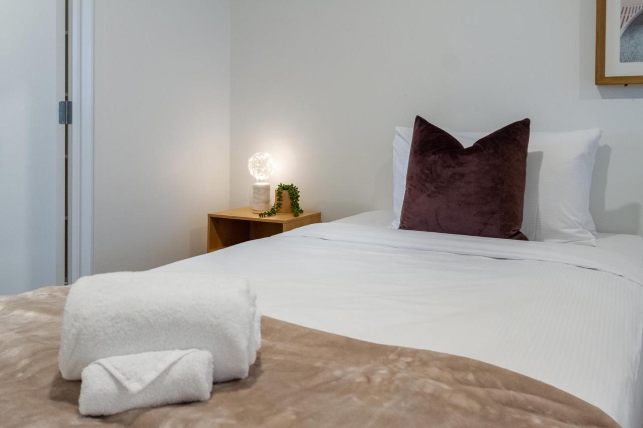 Apartment Tuam Street Treasure- 2 Bed 2 Bath *