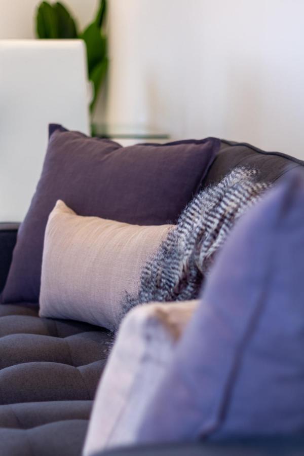 Tuam Street Treasure- 2 Bed 2 Bath Christchurch